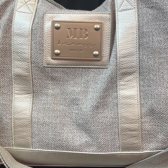 MB Krauss Silver/gray Large Diaper Bag - Picture 2 of 9